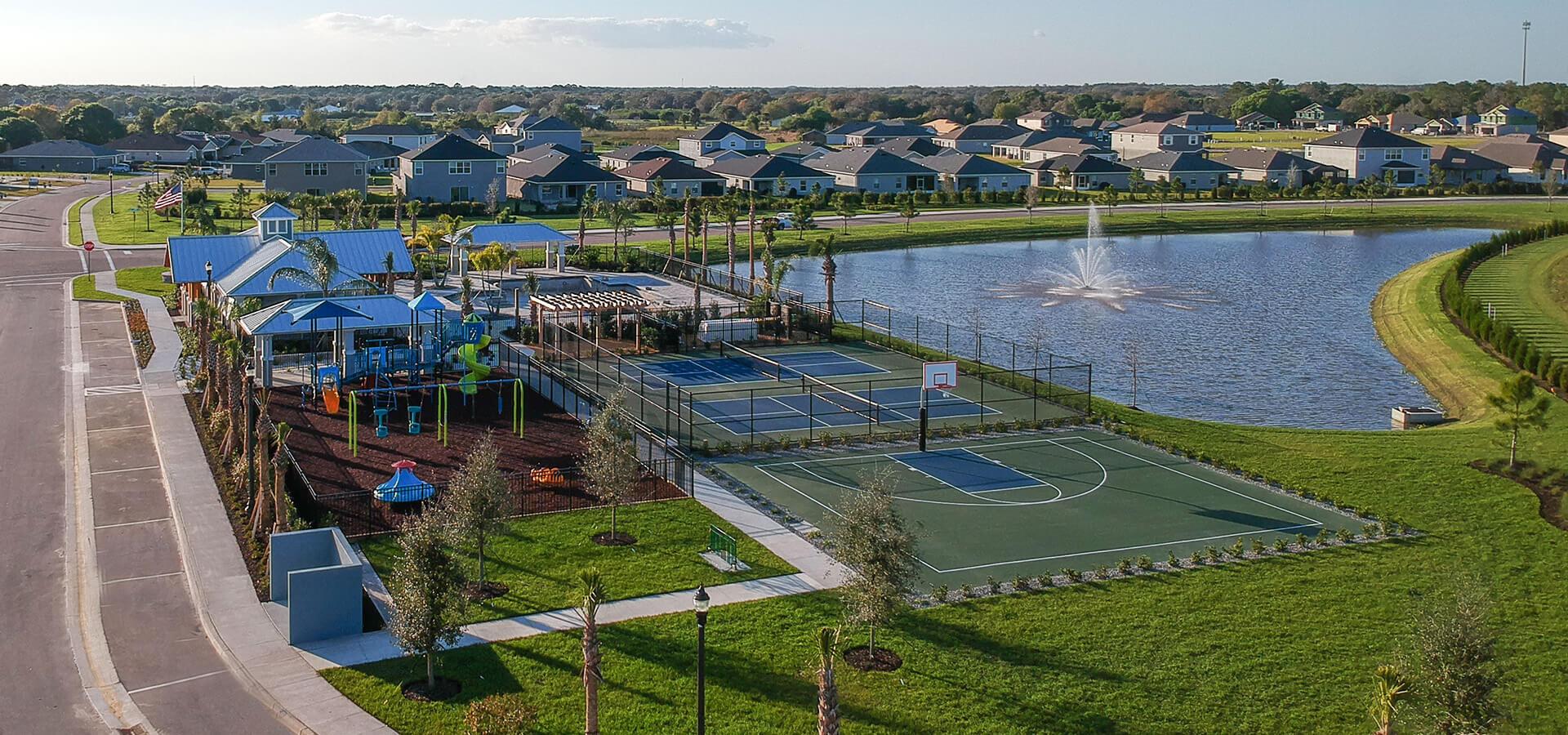 Lakefront amenity center in Parrish Fl